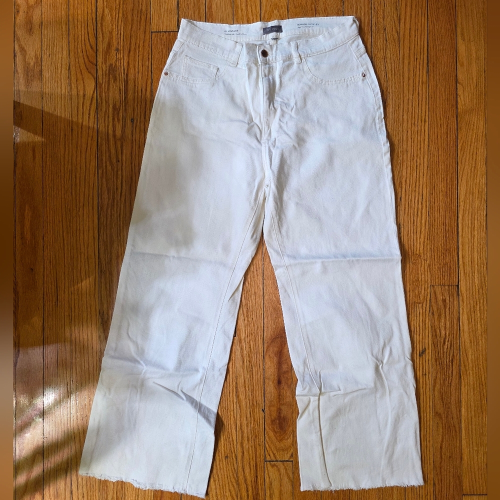 DL 1961 Hepburn Wide Leg Jeans. White. Size 32 EUC